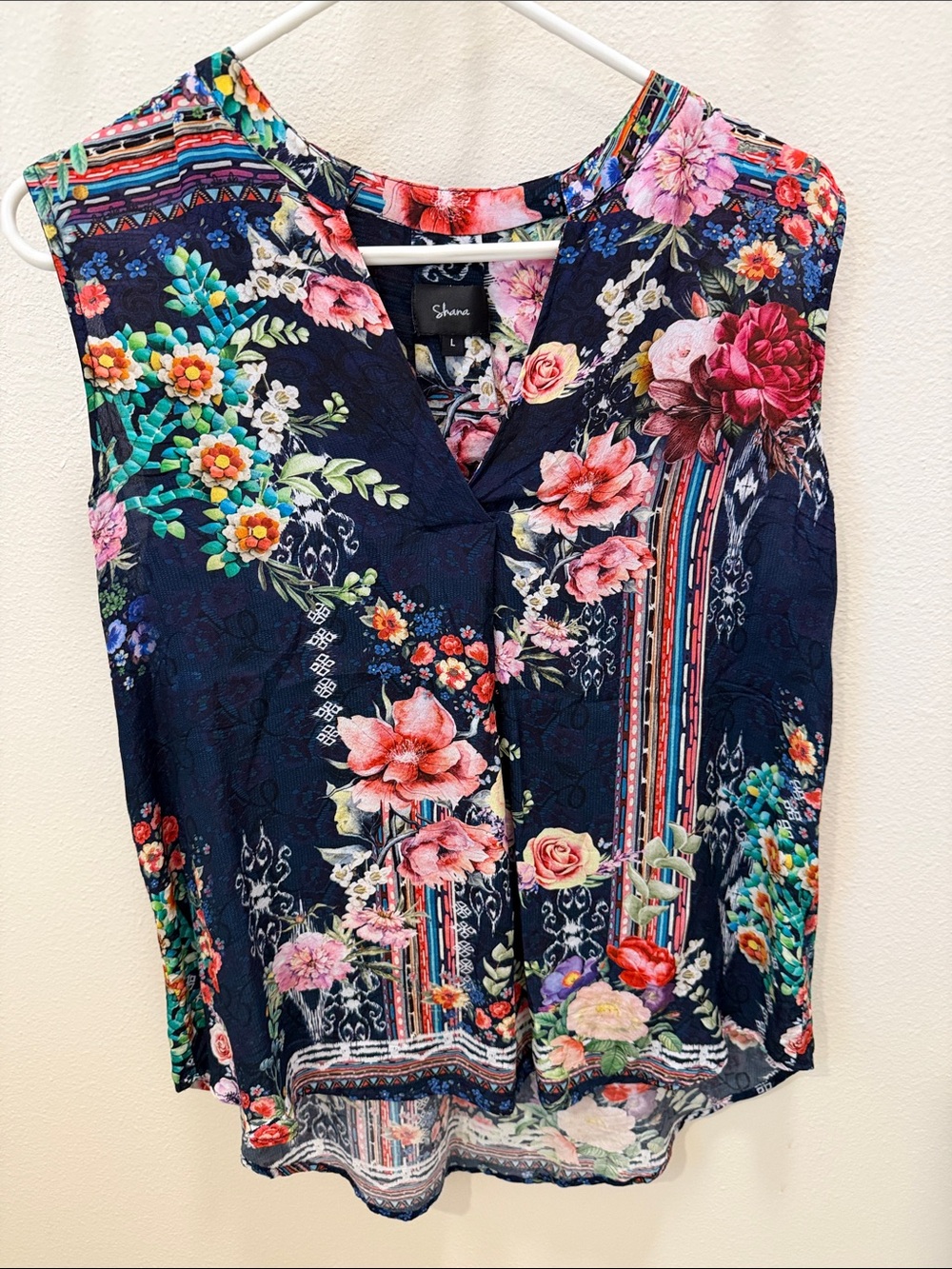 Shana Navy Floral Split-Neck Sleeveless Camisole, hi-lo, Size L